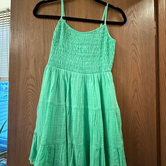 American Eagle Outfitters Dresses & Skirts - American Eagle Outfitters Vibrant Green Dress